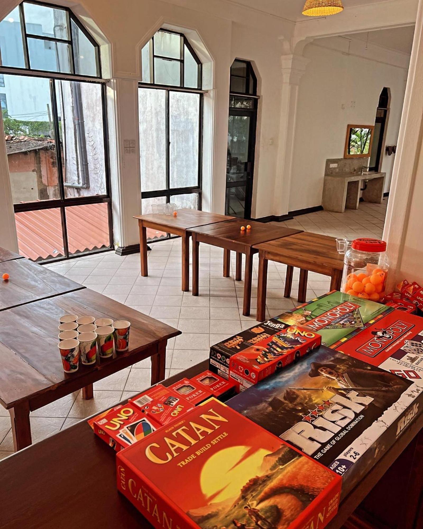 Hummus Hostel Hikkaduwa Extérieur photo